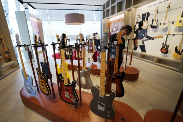 The store guitar seller